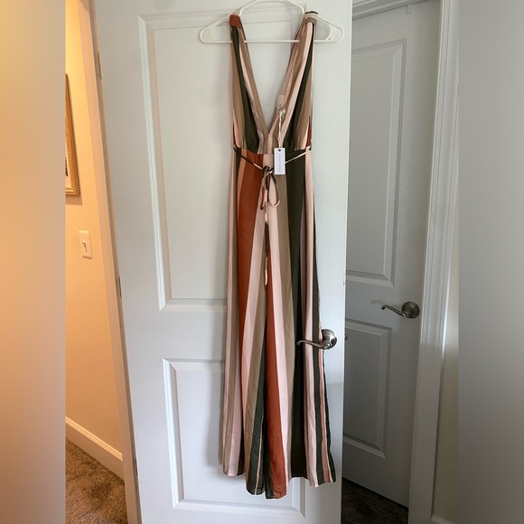 NWT Striped Tie Jumpsuit - Picture 7 of 12